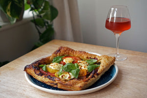 Wine & Food Killers: Tomato Tarts with Tarragon Pesto and Goat Cheese with Patrick Sullivan Jumpin’ Juice Sunset