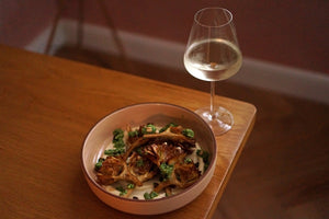 Wine & Food Killers: Fried Artichokes with Wild Garlic Pesto and Still Life Sauvignon Blanc 2022