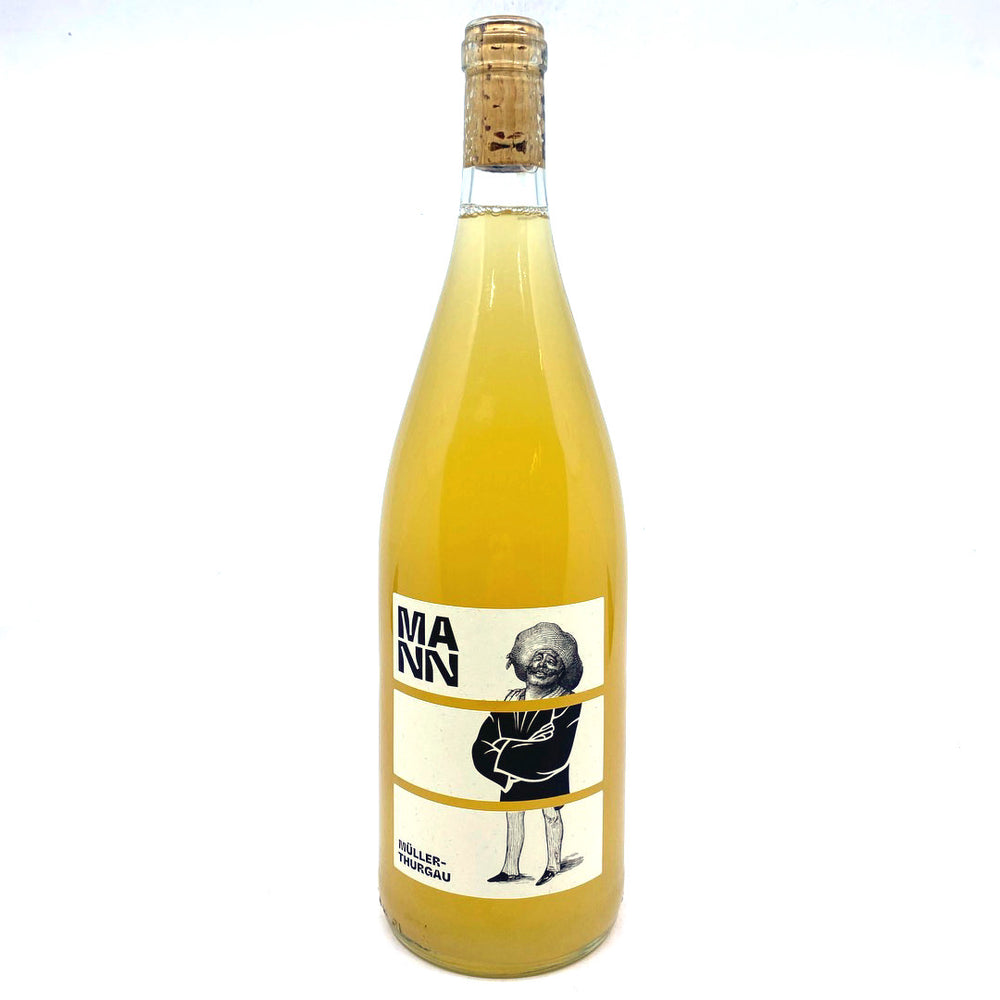 Andi Mann Muller Thurgau 2021 10% 1 litre)-Hop Burns & Black